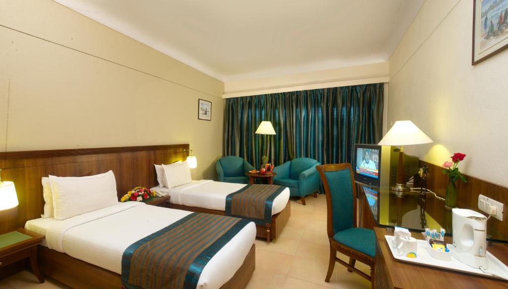 Uday Suites - The Airport Hotel Thiruvananthapuram Cameră foto